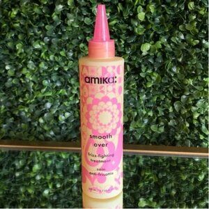 Amika Smooth Over Frizz-Fighting Hair Treatment Mask